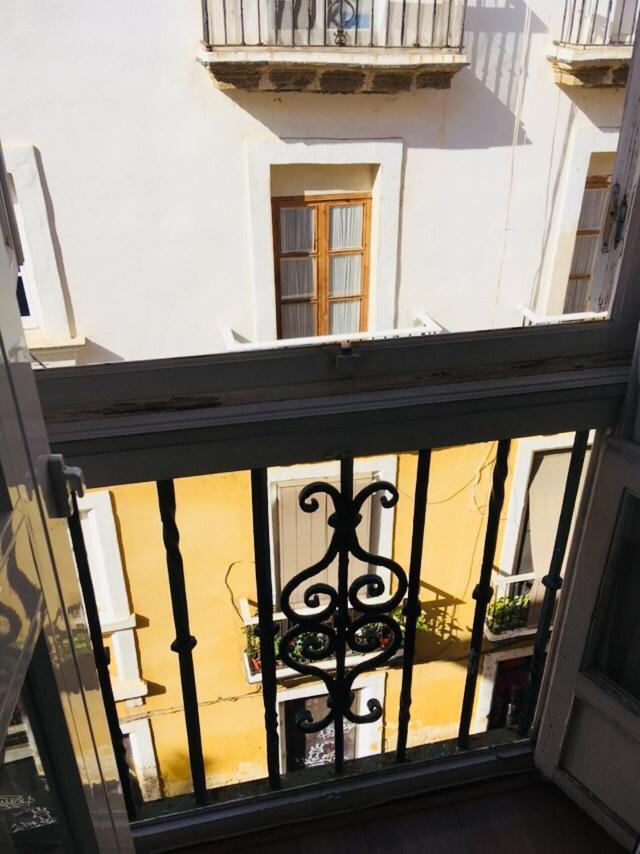 Atico Cadiz Centro Apartment Екстериор снимка